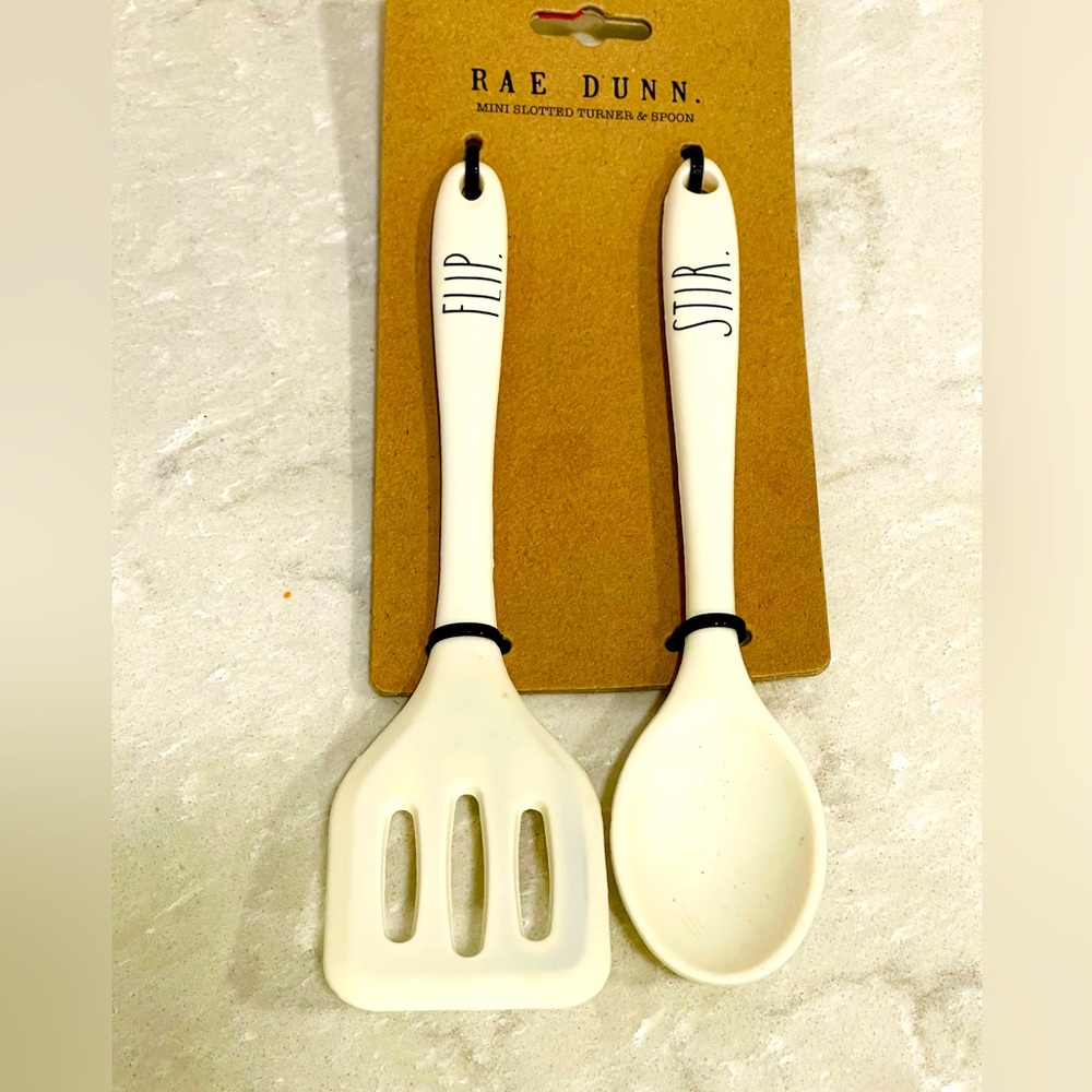 NWT Rae Dunn 2 Piece Kitchen Cooking Utensils, Kitchen Gadgets, Cooking Tools!